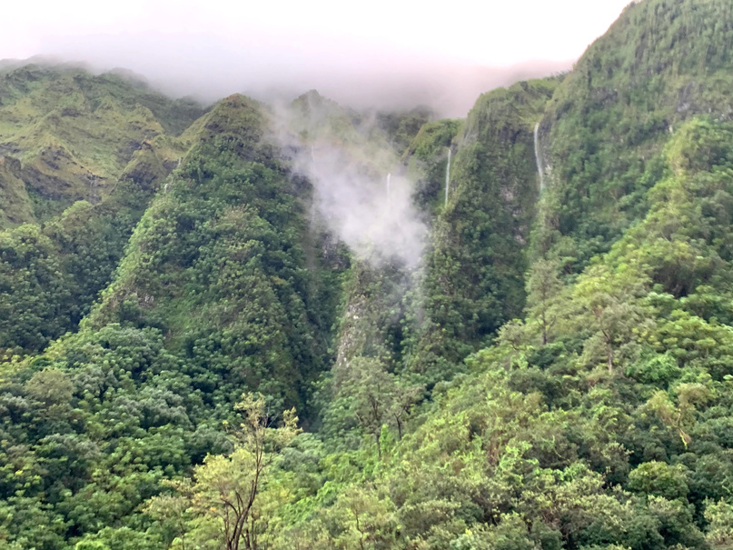 Hawai’i Waterfalls